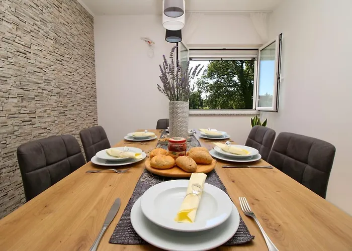 Nerlovic Apartman Porec