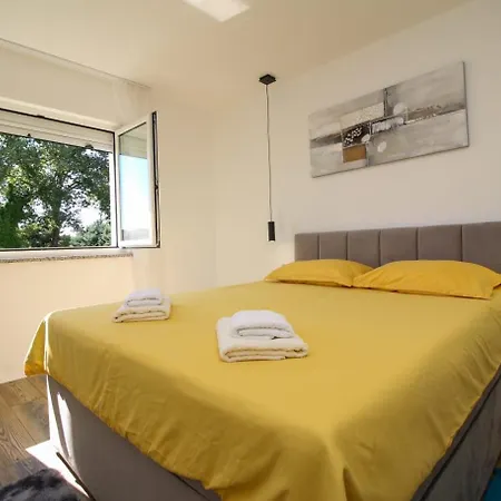 Nerlovic Apartment Porec
