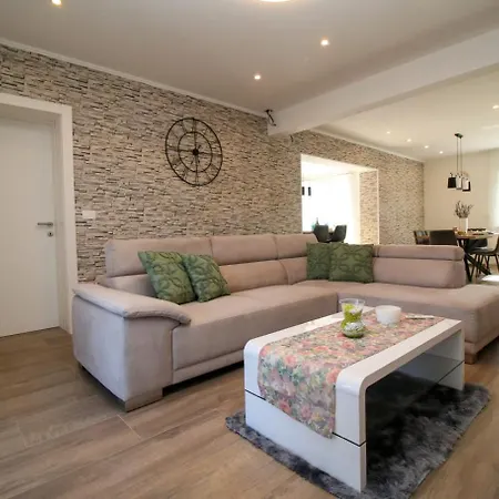 Apartment Nerlovic Porec