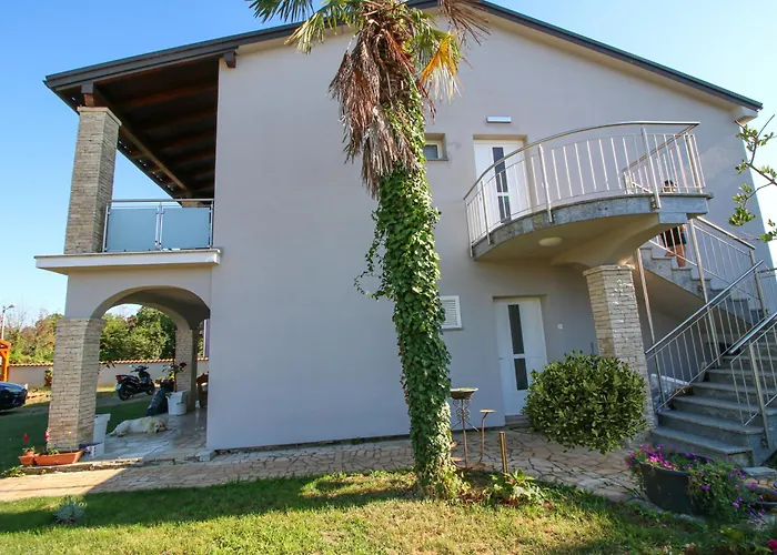 Nerlovic Apartment